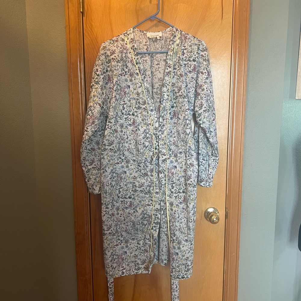Anthropologie Botanical Print Kimono - Picture 4 of 10